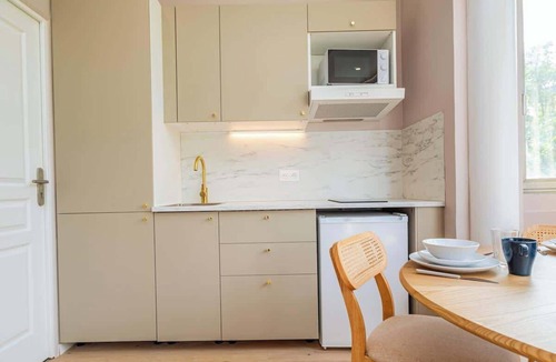 Quartier de la Plaine-de-Monceaux Apartment | Élégant 2 pièces climatisé – Paris 17