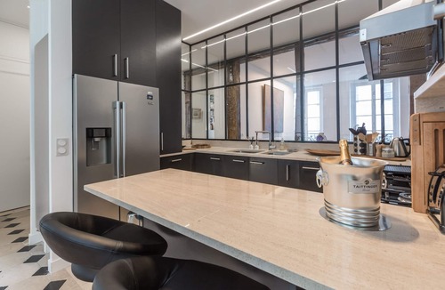 Les Iles Apartment | Île Saint Louis Luxury