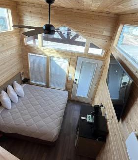 Valle Ski Chalet | 057A Stargazers Loft Modern Cabin 20 minutes from Grand Canyon South Rim - Sleeps 4