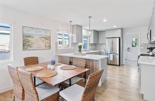 Townsite House | 1.5 miles the beach. Walk to the Pier! Parking and private backyard. Game room