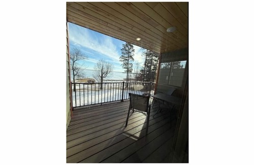 Cass Lake Hotel | 1-bedroom 1 bath hotel room located at Cass Lake Lodge Hotel 1