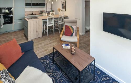 Gagny Apartment | 1 Bedroom Beautiful Apartment In Gagny