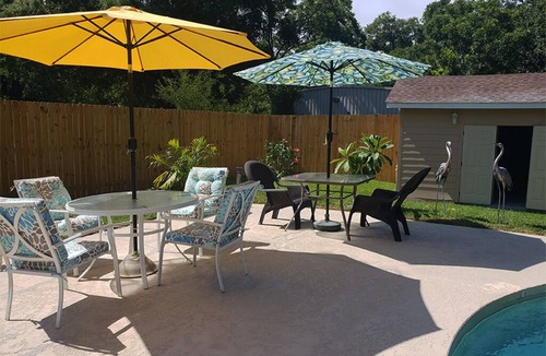 Long Beach Apartment | 1-bedroom with WiFi, AC in lovely Long Beach, Ms with inground saltwater pool