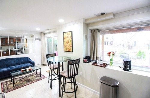 Herndon House | 1 BR Basement Apart walk 13M Metro/Drive 5M IAD