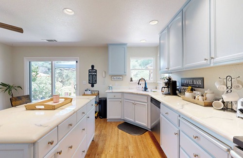 Copperopolis House | 1 Mi to Lake Tulloch: Home w/Patio Oasis & Pool