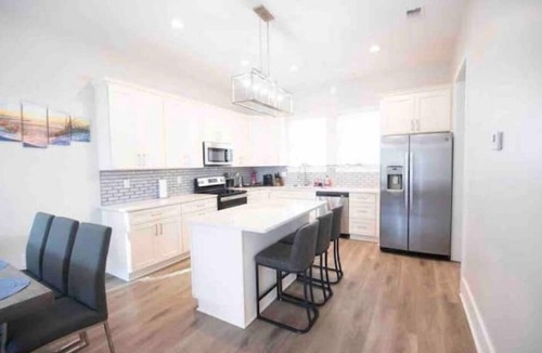 Mississippi City House | 1-min walk to beach! Newly built! RELAXING Beach Vacation!BeachBLISS