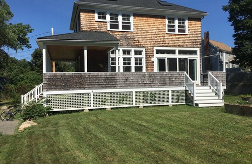 Magnolia House | -10% Last minute special July 24-26…DOG FRIENDLY!