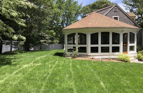 Cotuit House | 10 minute walk to the beach! 20% off between August 20 - September 8!