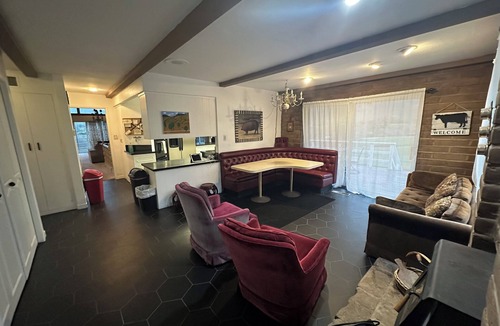 Springville House | 12 acre Ranch with Pickle Ball with lights, Pool, Jacuzzi views and Cows