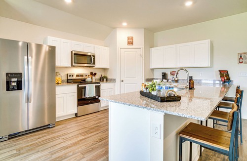 Milton House | 12 Mi to Avery Island: Spacious Family Home!