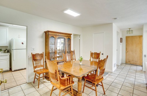 Downey Cottage | 12 Mi to Dtwn LA: Family Home w/Patio + Yard!