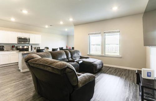 Zachary House | 13 Mi to Baton Rouge: Family-Friendly Home