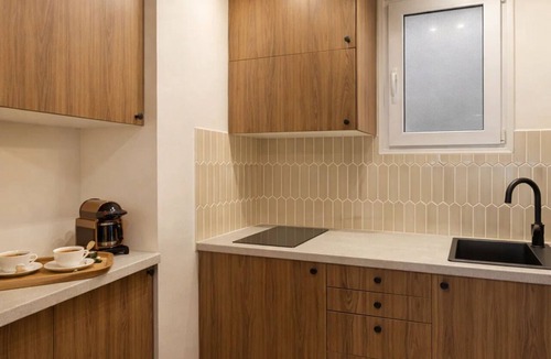Quartier de Rochechouart Apartment | 1526 LouiseEmile