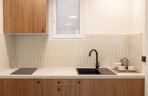 Quartier de Rochechouart Apartment | 1526 LouiseEmile