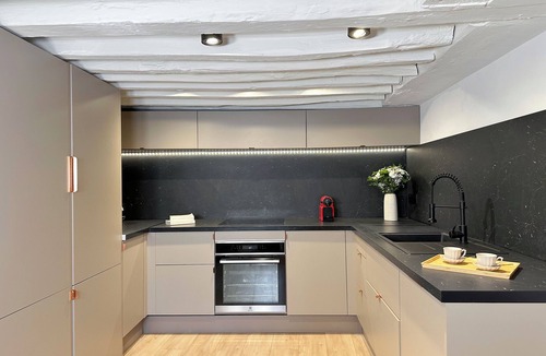 Quartier de la Porte-Saint-Denis Apartment | 1533 Petites écuries
