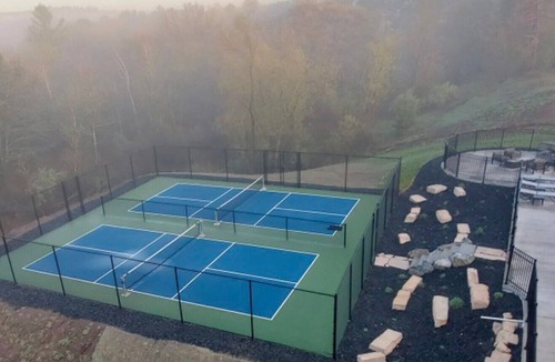 Eau Claire Apartment | 1Bdrm Luxury Apartment|Pickleball/Pool/Sauna |Hwy 93 & I-94
