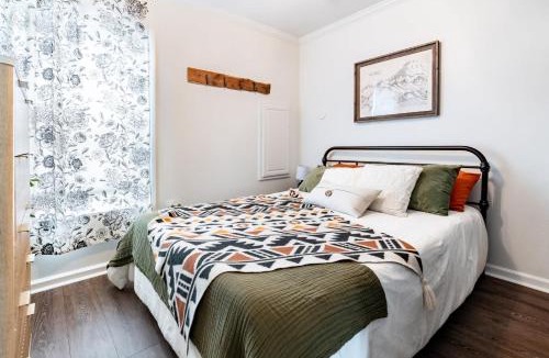 Pass Christian House | 1BR Condo Walk to Beach - Marina Views