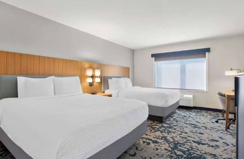 South Baton Rouge Hotel | 2 Baton Rouge StaysNear LSU, Blue Bayou Park, Zoo & Perkins Rowe Shopping