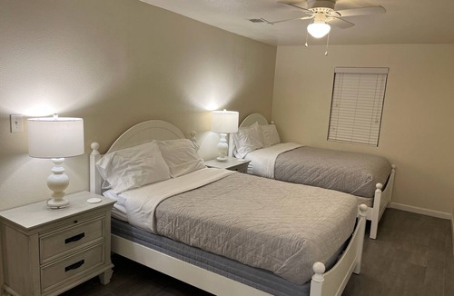 Blythe House | 2 bedroom, 2 bath farmhouse