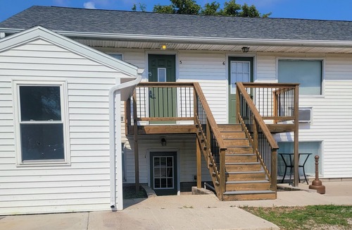 Emmet County Apartment | 2 Bedroom Apartment In Estherville-Steps to 2nd level