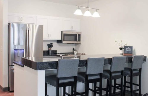 Sun Prairie Apartment | 2 Bedroom Apartment Downtown Sun Prairie!