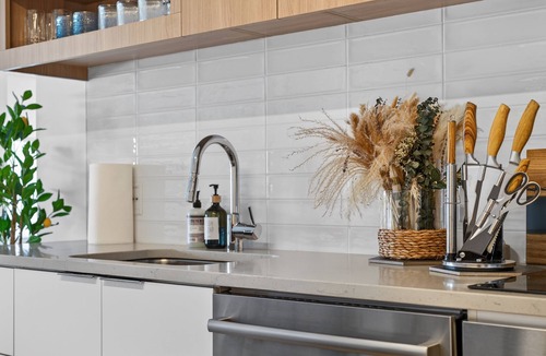 Seaport District Apartment | 2-bedroom LUX Apt in Seaport next to Convention Center