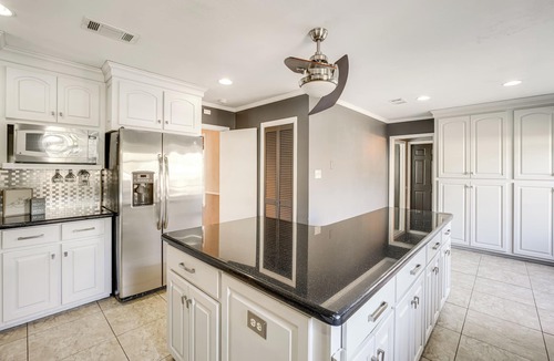 Mississippi City House | 2 Mi to Gulfport Beaches: Poolside Paradise!