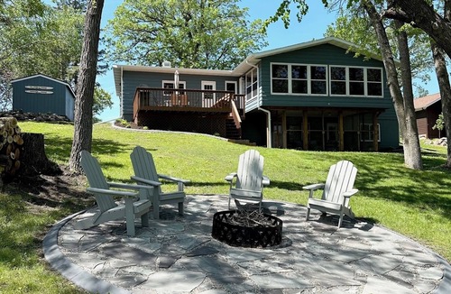 Detroit Lakes Cabin | 2 Miles to Detroit Lakes Restaurants! Cozy 4-Bedroom Munson Lake Home.