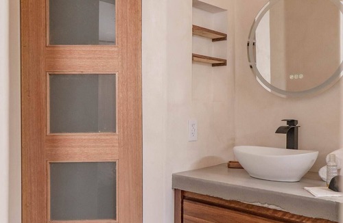 Moreno Valley Apartment | 2 min From Hospitals & Lake - A Modern Bali Studio