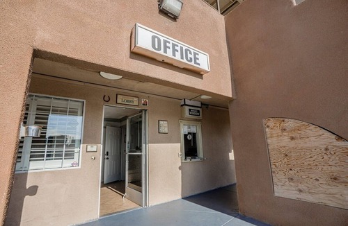 Hesperia Apartment | 2 Queen Bed|Smk|Day & Night Inn