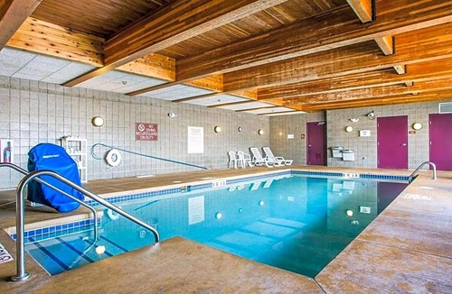 Wisconsin Rapids Hotel | 2-Star Hotel ∙ Sleep Inn & Suites Wisconsin Rapids