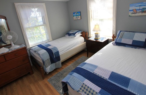 Sandwich Cottage | 20 Chadwell Ave SD54