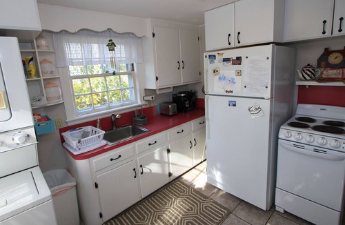 Sandwich Cottage | 20 Chadwell Ave SD54