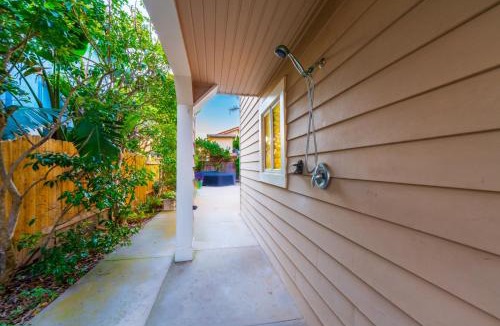 Pierpont Bay House | 20% Off May 7-10 Perfect 4 Families Walk 2 Beach