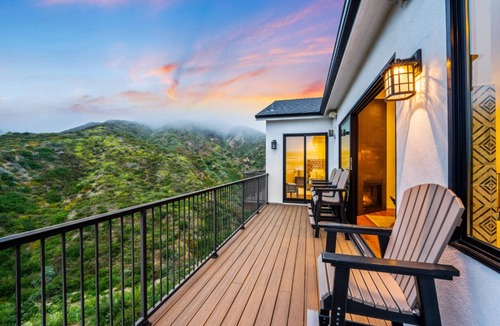Ventura House | 25% Off Aug 17-19! Perfect 4 Families, W/Jacuzzi*