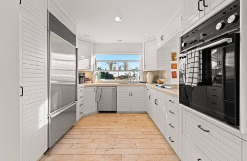 Pierpont Bay House | 25% Off Aug 20-23! Walk To Beach, W/Rooftop Deck*