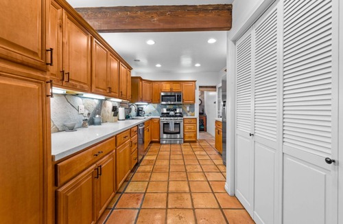 Ventura House | 25% Off Aug 4-6! Perfect For Families, Jacuzzi*