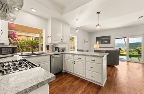 Ventura House | 25% Off Aug&Sept! Perfect 4 Families, Mins 2 Beach