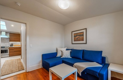 Ventura House | 25% Off July 19-22! Mins 2 Beach, Great 4 Families
