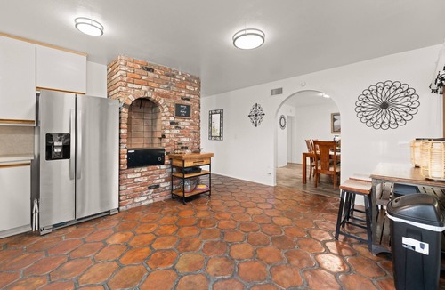 Ventura House | 25% Off July 5-8! Full AC, Large Patio