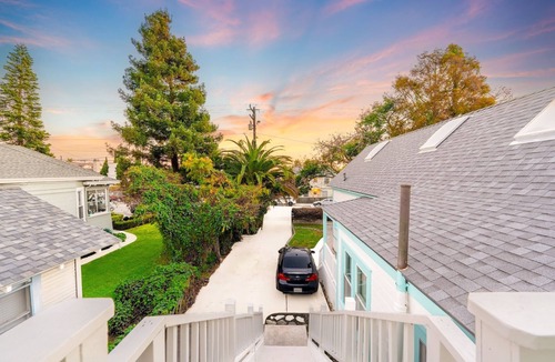 Ventura House | 25% Off July WkDays! Amazing Reviews, Walk 2 Beach