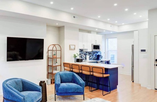 Center City West Apartment | 2BDR Rittenhouse Luxe In The Heart Of It All