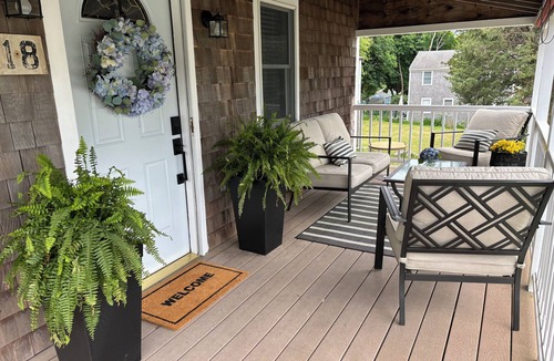 Plymouth Cottage | 2BR cottage steps to White Horse Beach. Sleeps Six.
