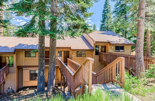 Lakeshore Condo | 2BR Mountain-View Condo w/2 decks, Wifi, & Private W/D