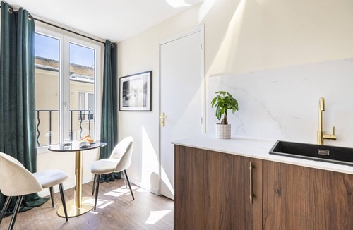 Notre-Dame-des-Champs Apartment | 2D.Studio Jardin Luxembourg Bon Marché Necker