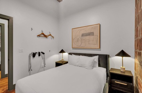 Faubourg Marigny Bed & Breakfast | 3 Bedroom Apartment, French Quarter, Central Location, Pool, Walkable