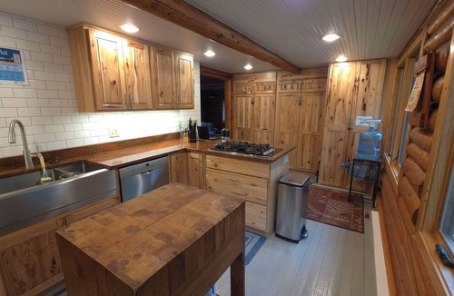 Cook Cabin | 3 Bedroom - Drive-To Lake Vermilion Log Cabin - Private Dock & Fishing Retreat