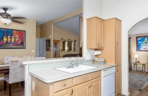 Perris House | 3-bedroom house , Elvia’s country style .
