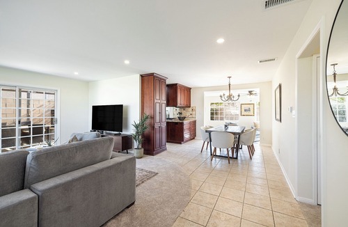Simi Valley House | 3-bedroom house in tranquil Simi Valley with AC for relaxing stays