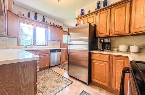 Spirit Lake House | 3-bedroom house in serene Spirit Lake with AC comfort